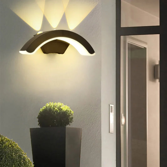 StormLite Wall Light