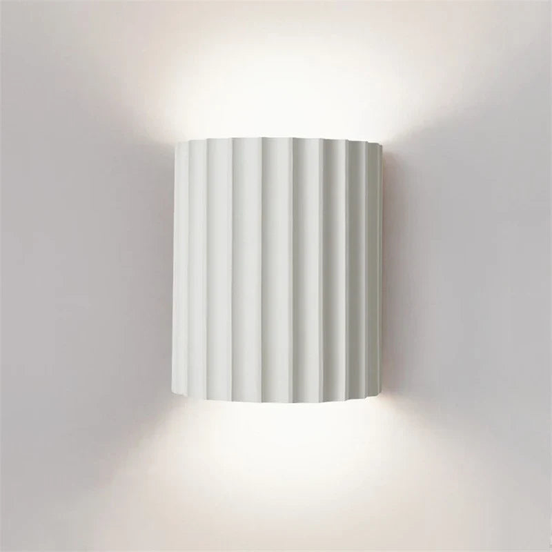 Nordic Modern Resin Wall Lamp