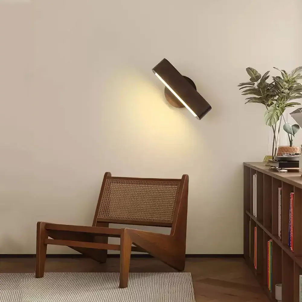 Rotating Wall Lamp